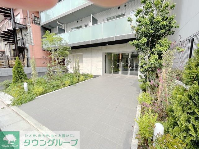 エントランス　エントランス