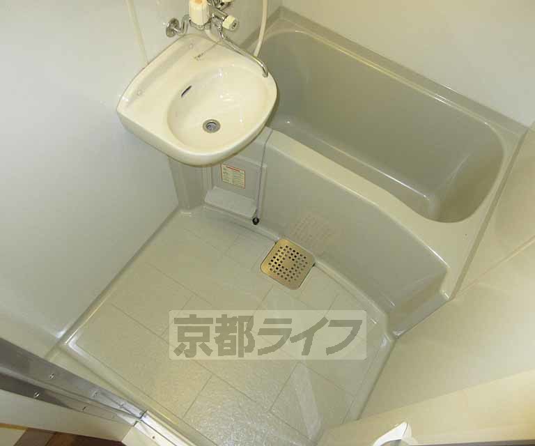 バス・シャワールーム　ゆったりしてます～