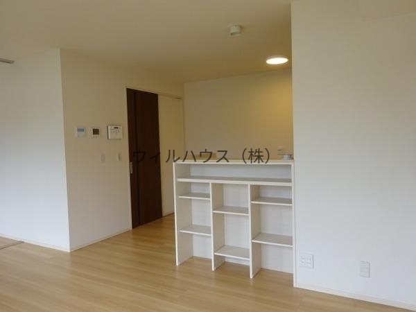 居室・リビング　カウンターキッチン！
