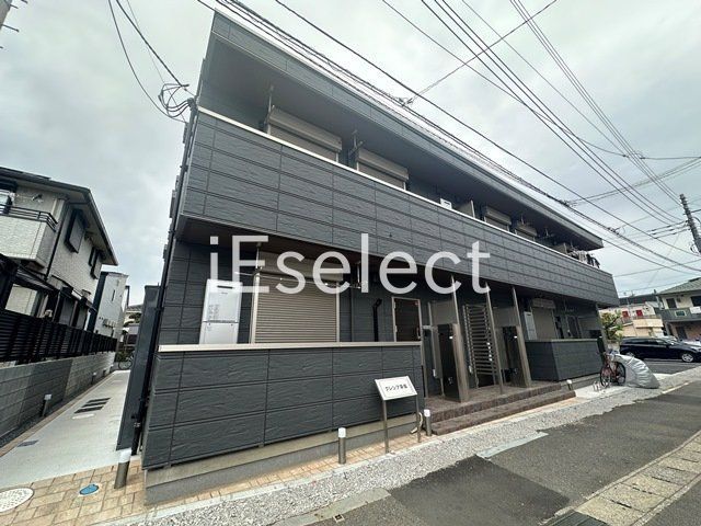 建物外観　閑静な住宅街に立地