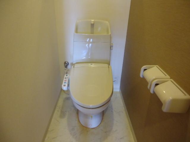 トイレ　シンプルで使いやすいトイレです