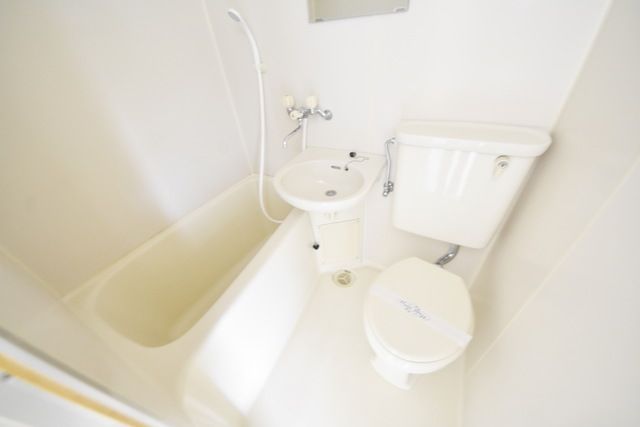 バス・シャワールーム　※同建物別部屋参考