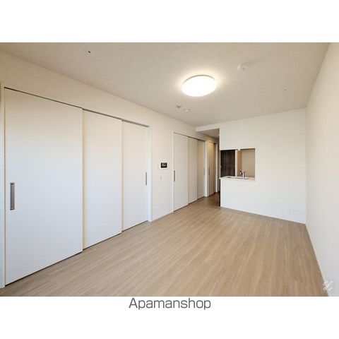 クラリティア入谷の居間写真