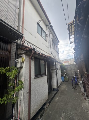 横堤2丁目貸家の外観写真