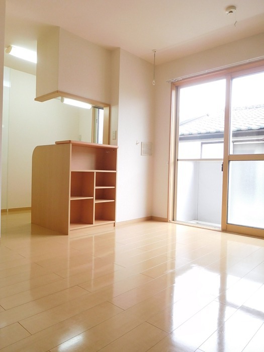 居室・リビング　明るいお部屋です。