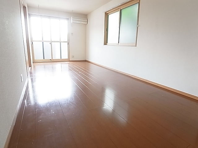 居室・リビング　別部屋参考写真