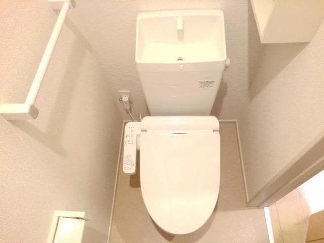 シックス ストーンのトイレ写真