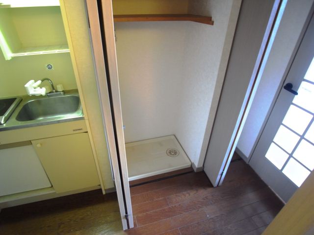 その他設備　洗濯機置き場