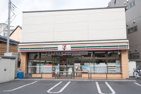 コンビニ　セブンイレブン北区田端駅東店（コンビニ）まで178m