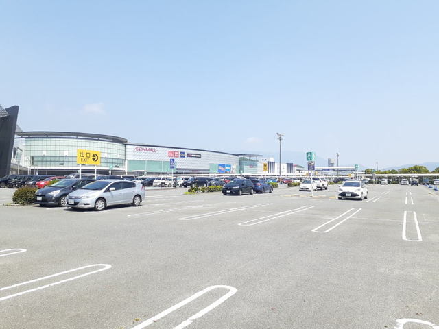 ショッピングセンター　イオンモール福岡（ショッピングセンター）まで2900m