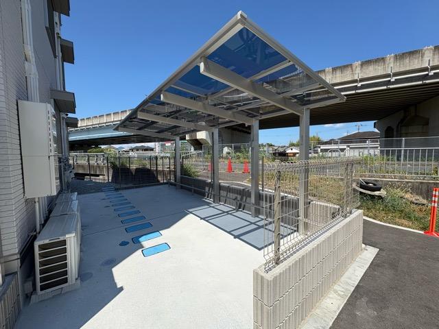 近鉄橿原線 八木西口駅 徒歩17分 3階建 築1年の外観写真