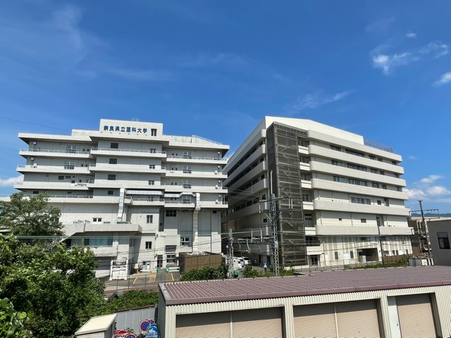 近鉄橿原線 八木西口駅 徒歩17分 3階建 築1年の周辺写真