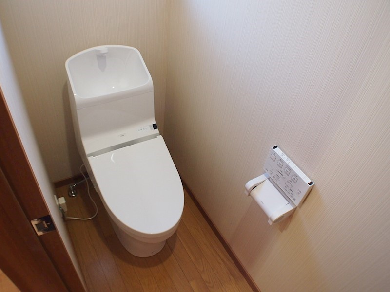 ファミーユ錦IIのトイレ写真