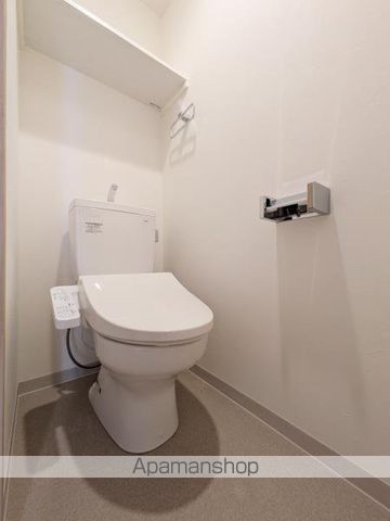都営新宿線 菊川駅 徒歩6分 6階建 築2年のトイレ写真