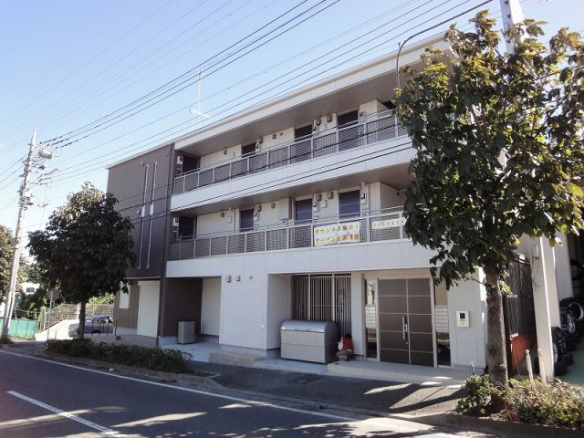 建物外観　積水ハウス施工の賃貸住宅シャーメゾン♪グリーンライン「東山田