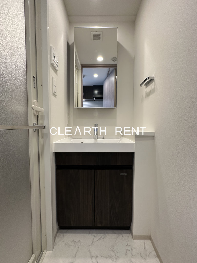 洗面設備　同タイプ別住戸写真となります。現況と異なる場合がございます。