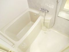 バス・シャワールーム　風呂