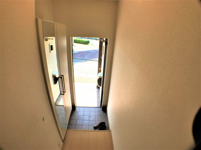 ロードサイドの内装写真