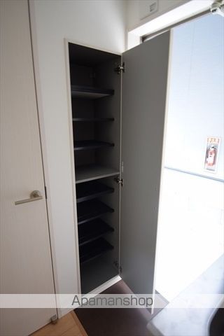 アバントアンパス大和の玄関写真