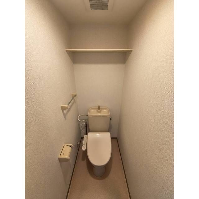 東京メトロ東西線 妙典駅 徒歩8分 5階建 築27年のトイレ写真