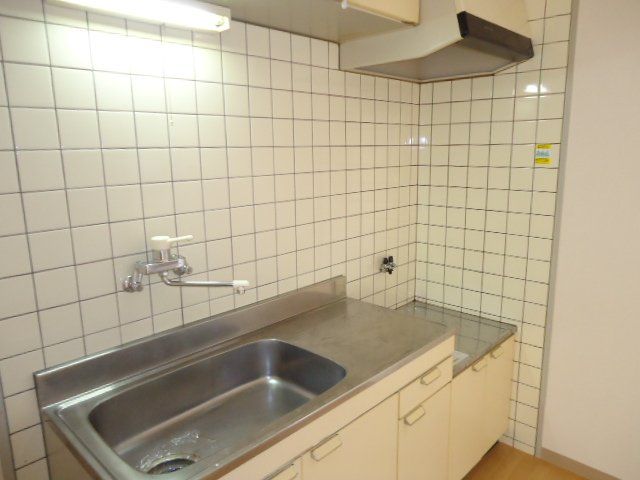 ハッピーパレス北棟のキッチン写真