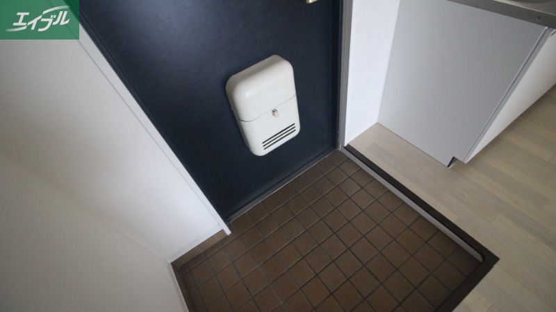 シェルティ三浜町の玄関写真