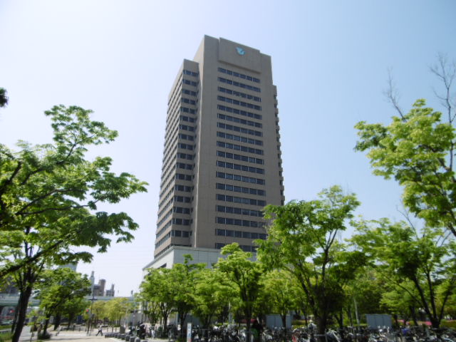 役所　東大阪市役所（役所）まで367m