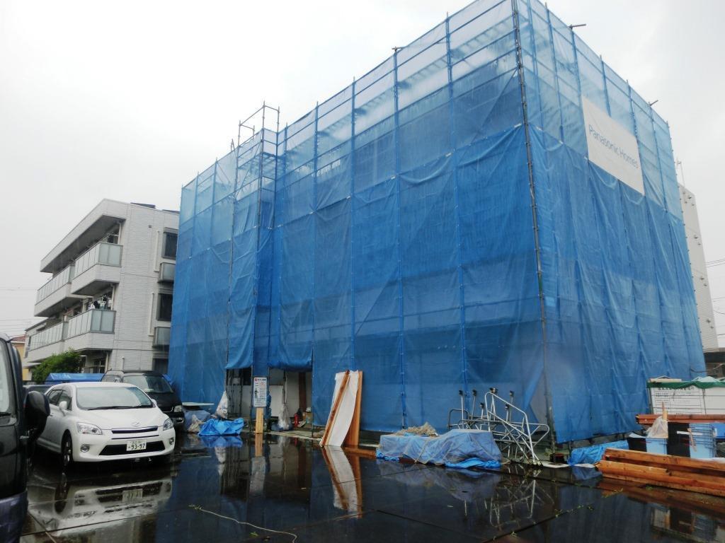ＪＲ川越線 西大宮駅 徒歩3分 3階建 築8年の外観写真
