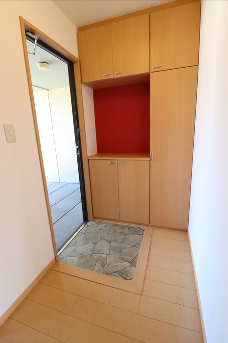 玄関　玄関内