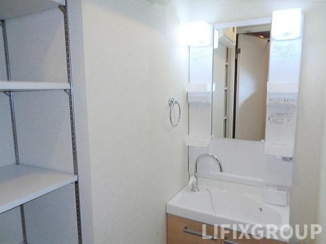 ＪＲ総武線 両国駅 徒歩5分 5階建 築12年の内装写真