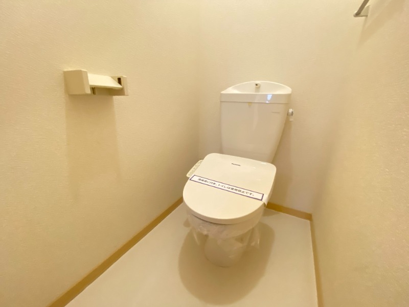 ＪＲ鹿児島本線 赤間駅 徒歩15分 2階建 築22年のトイレ写真