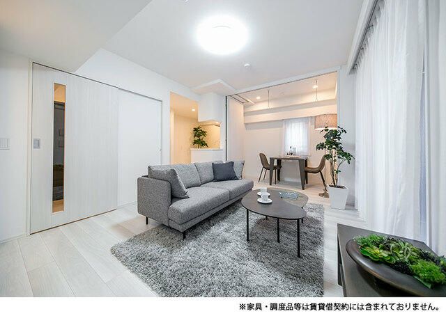 居室・リビング　写真は同タイプ住居です。