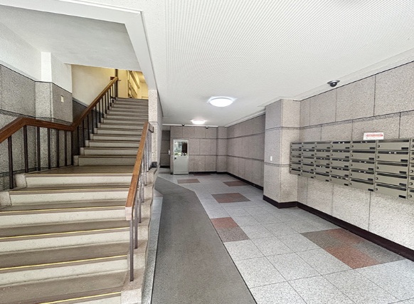 ＪＲ山手線 恵比寿駅 徒歩3分 7階建 築58年の外観写真
