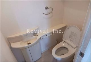 トイレ　シャワー機能付きのトイレです