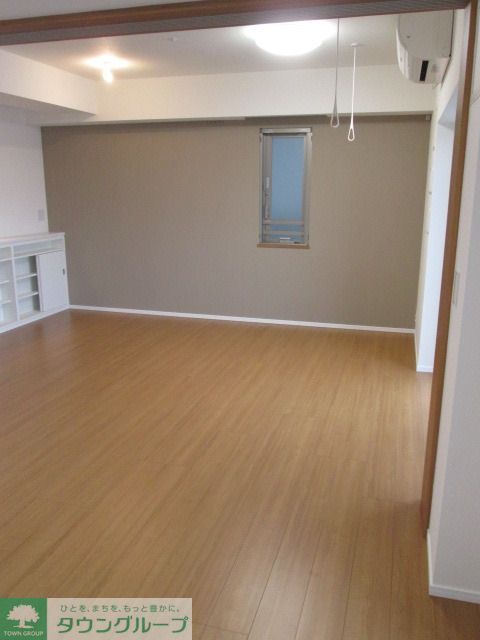 コンフォリア品川EASTの居間写真