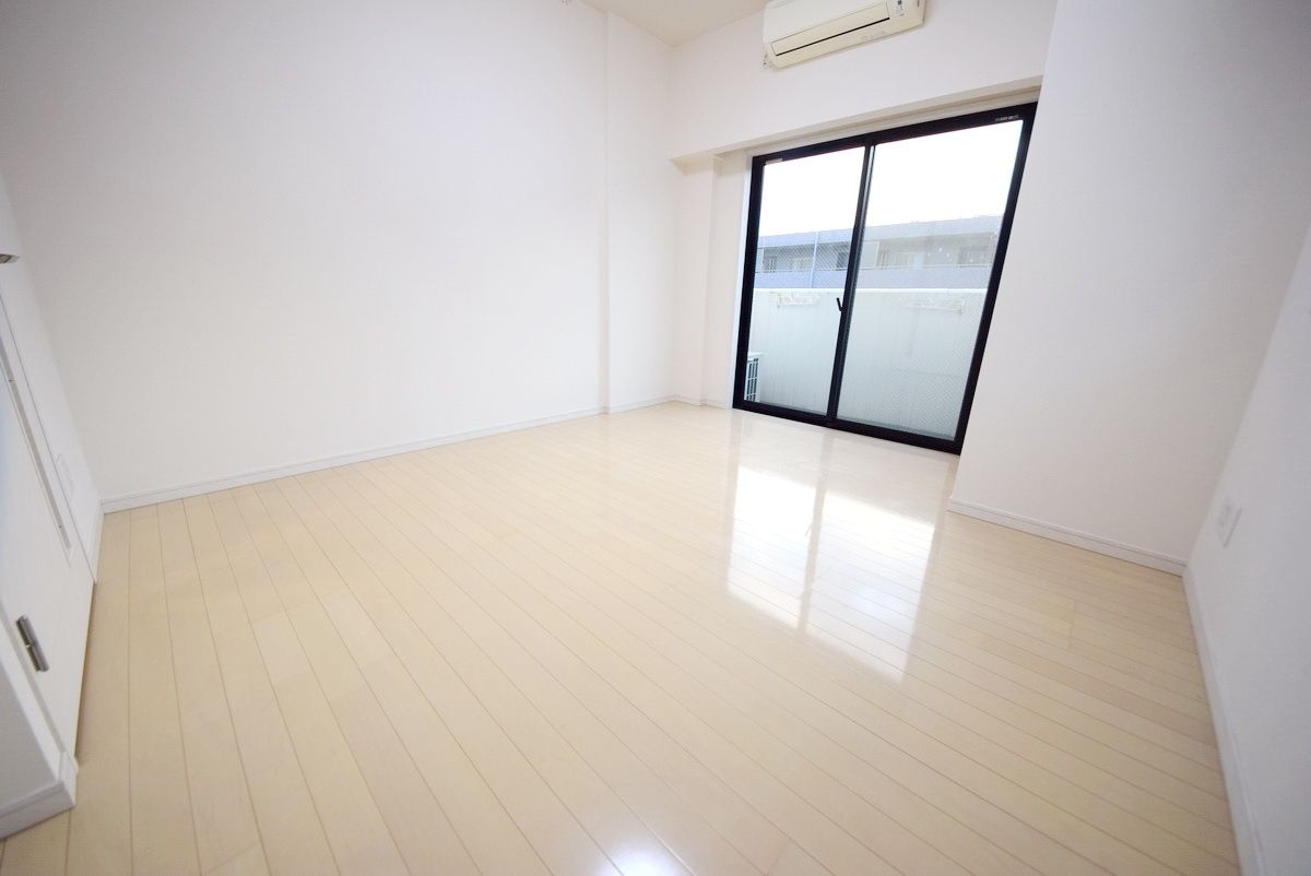 居室・リビング　別部屋参考写真