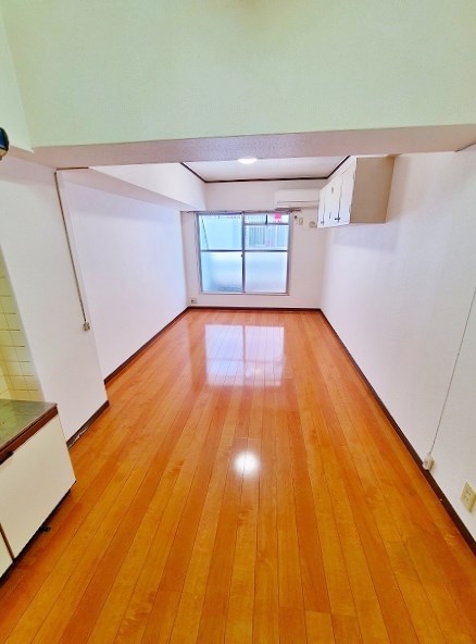 居室・リビング　★洋室9.70帖★