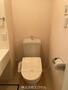 トイレ　温水洗浄便座です。
