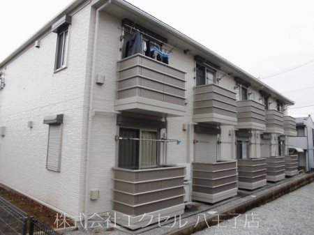 建物外観　京王堀之内駅徒歩圏内です。