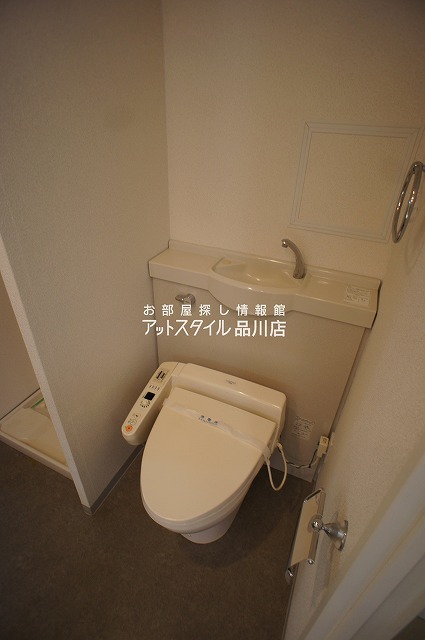 トイレ　トイレ