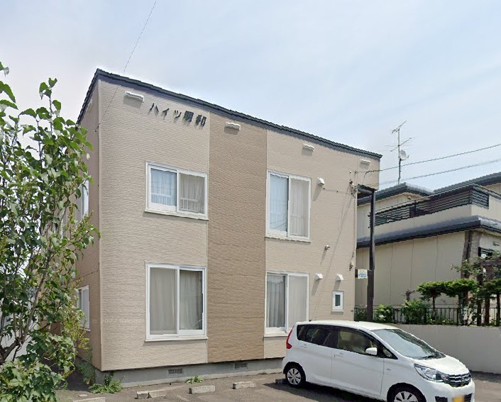 札幌市北区新琴似九条のアパートの建物外観