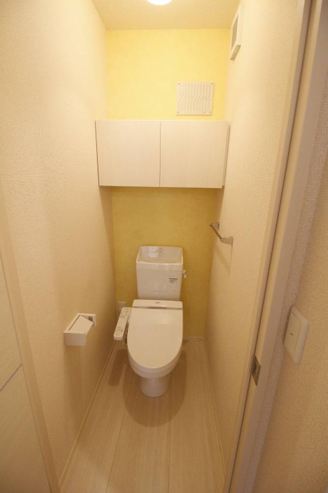 トイレ　別の部屋の写真です