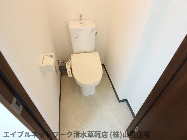 トイレ　清潔感のあるトイレです