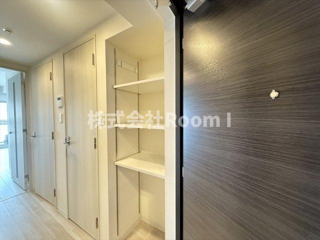 玄関　落ち着いた玄関です