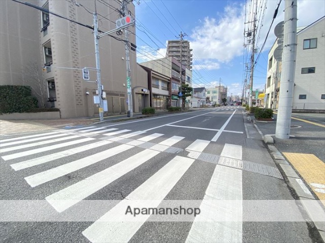 その他　前面道路（その他）まで0m