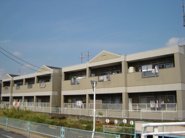 建物外観　外観写真（昼）
