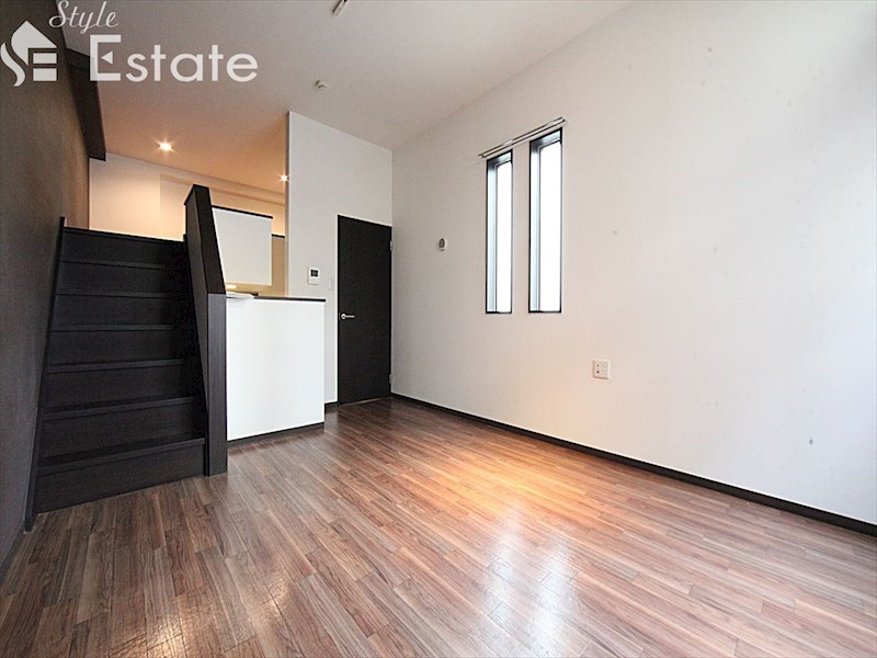 居室・リビング　内装