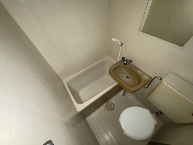 バス・シャワールーム　STYビル