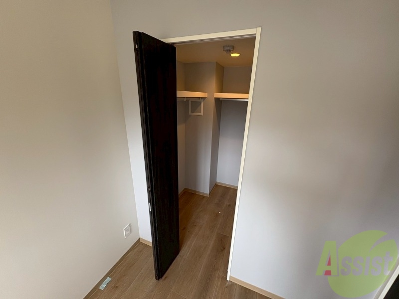 収納　収納もバッチリあるのでお部屋が片付きますよ！