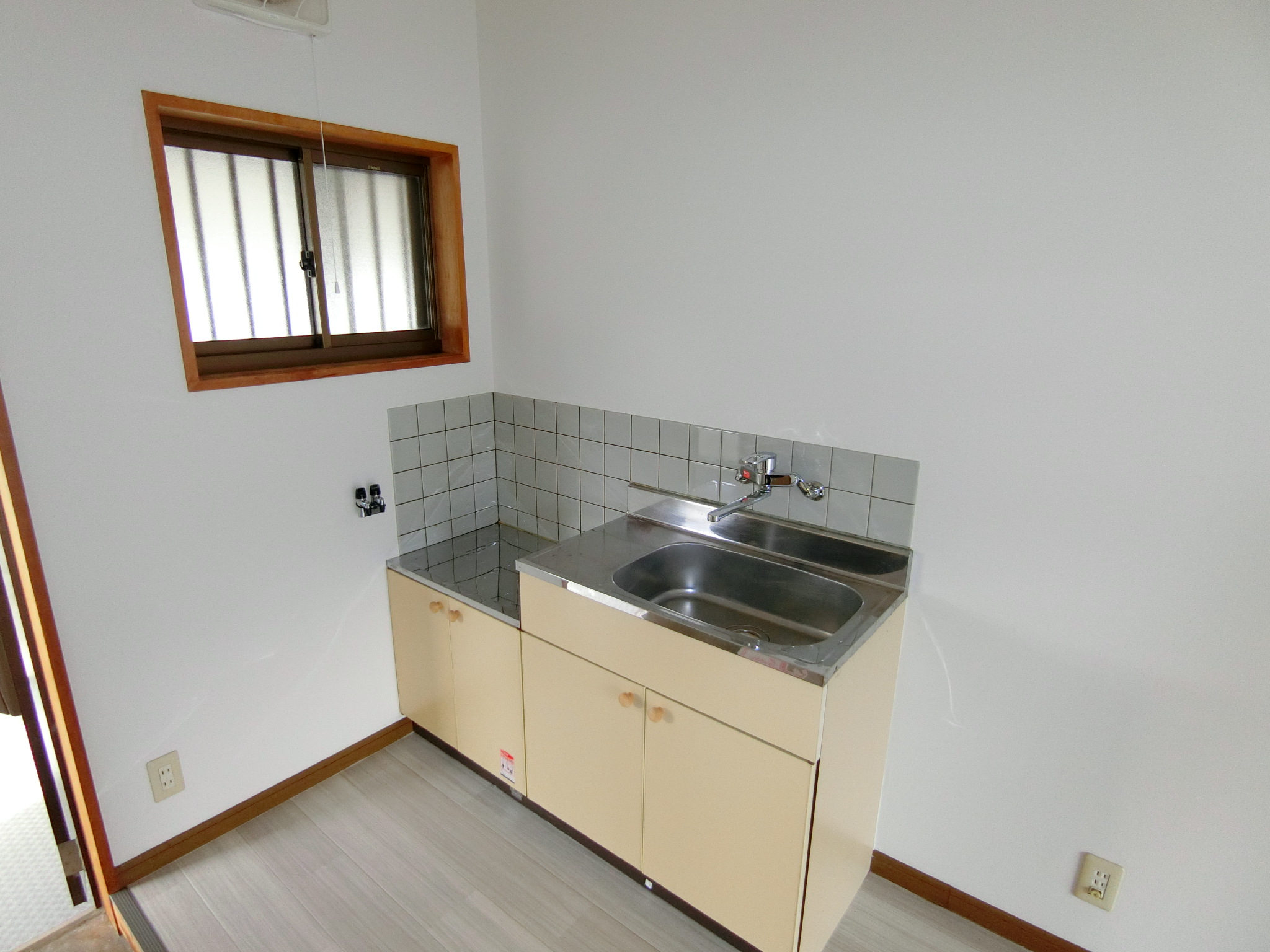 キッチン　写真と現状が違う場合、現状優先です